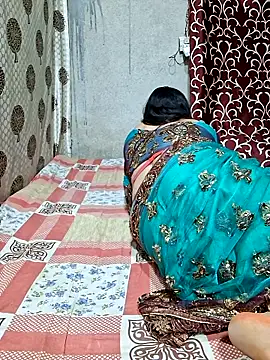 Bhabhi desi12 online show from October 31, 4:00 pm