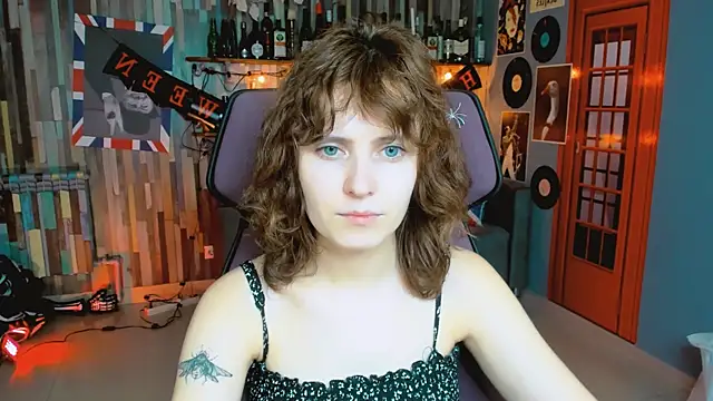 LolaAsmus online show from October 29, 8:40 am