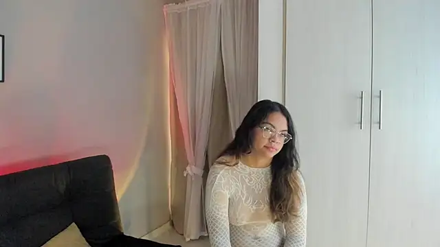 miaa lux online show from October 11, 7:49 pm