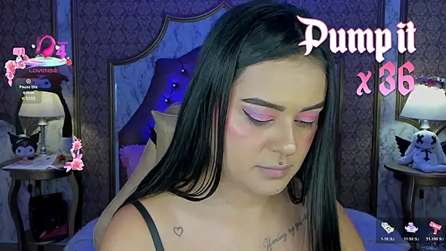 SoffiQueen online show from April 29, 2:31 pm