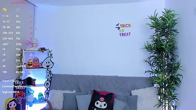 natty romanof 18 online show from November 4, 10:42 am