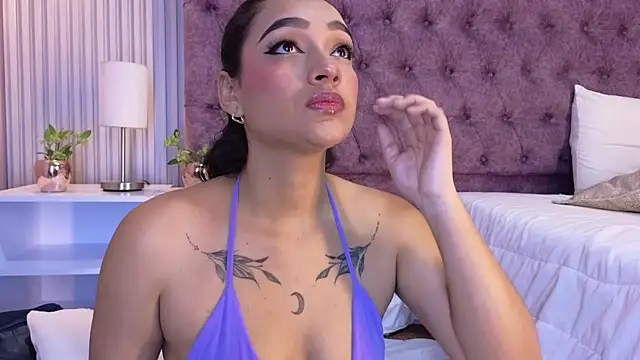 EMILYY FOXY online show from November 16, 7:25 pm