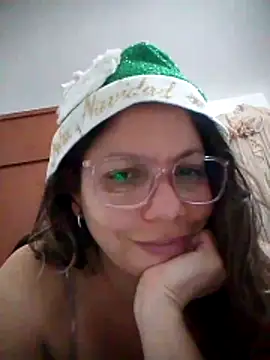 Carliina Soussa online show from December 5, 1:16 am