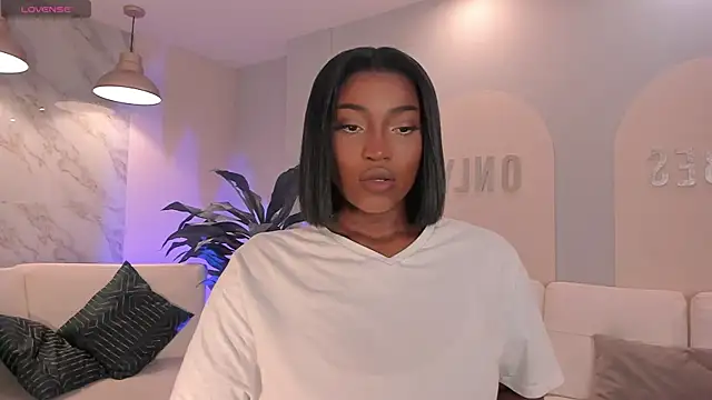 SavannahStorm online show from May 19, 12:12 pm