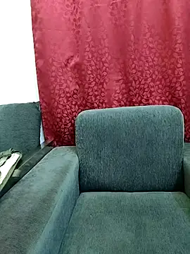 Cute Kritika online show from April 3, 8:01 am