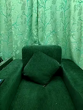 Snapshot of Cute_Kritika chatting on September 17, 6:00 am Cute Kritika online show from September 17, 6:00 am