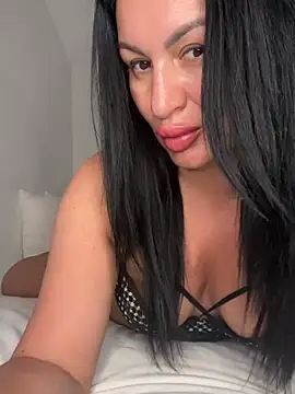 Helena7077 online show from June 15, 10:21 pm