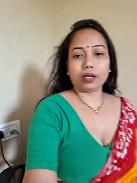 DREAM GIRL-30 online show from May 9, 5:53 am