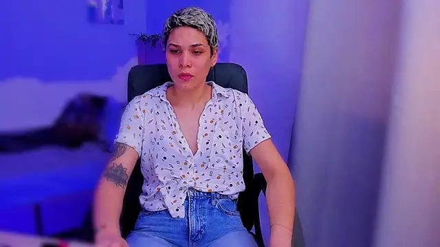 Charlee pink online show from November 20, 9:16 pm