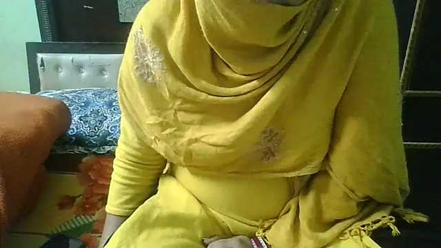 couplesuni online show from November 27, 6:16 am