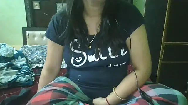 couplesuni online show from May 11, 2:35 am