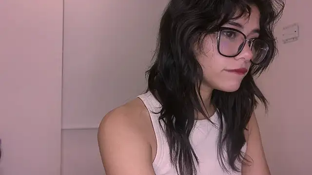 Snapshot of Lovely-allys chatting on October 2, 12:15 am Lovely-allys online show from October 2, 12:15 am