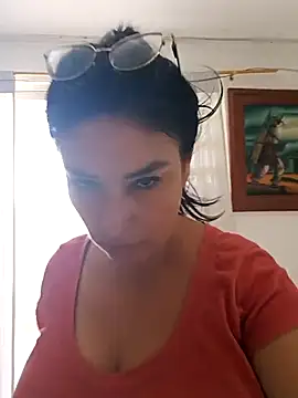 katysquirtdirty online show from May 12, 4:57 pm