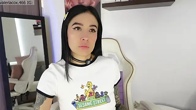 ValeriaCox online show from May 17, 3:44 pm