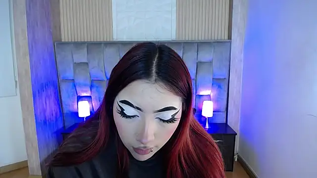 Mia Rinn online show from October 16, 3:25 pm