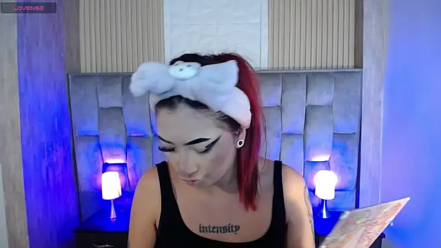 Mia Rinn online show from October 8, 3:05 pm