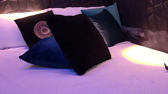 graceymilf666 online show from October 16, 12:19 pm