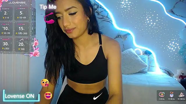 Alina Argi online show from November 20, 1:12 pm