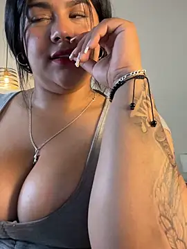  Dulcinea 1 online show from April 8, 11:45 am