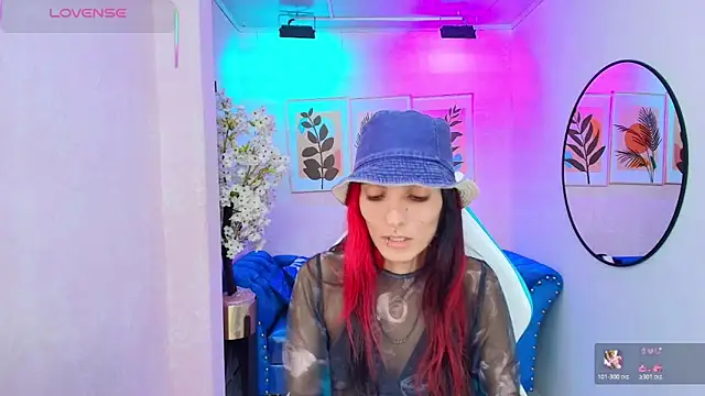 Dafne huges online show from November 17, 7:36 pm