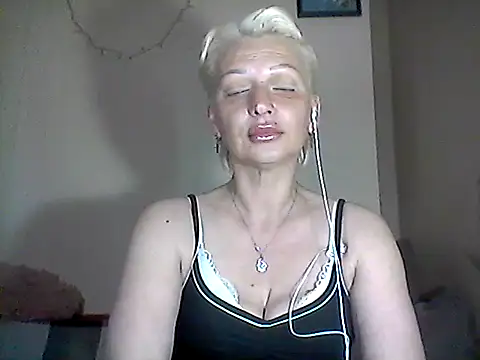 MaryJane441 online show from May 21, 8:18 pm