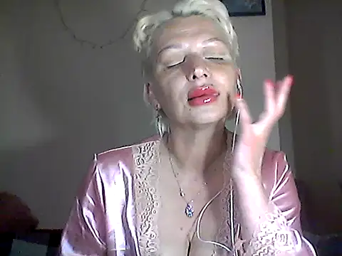 MaryJane441 online show from May 14, 8:36 pm
