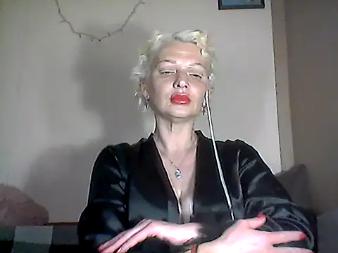 MaryJane441 online show from May 9, 8:44 pm