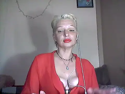 MaryJane441 online show from May 8, 8:43 pm