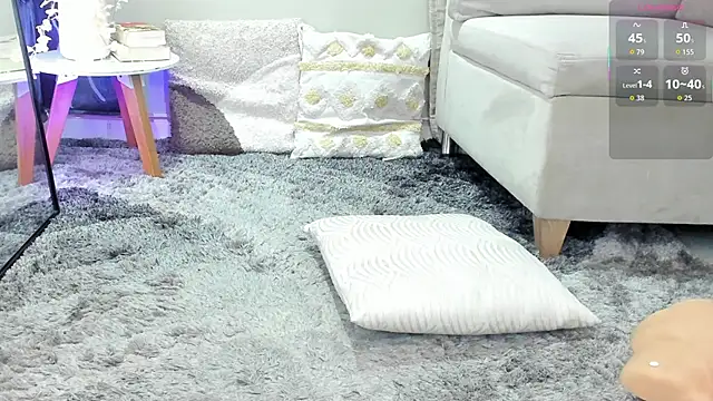  EmilyJireh  online show from October 22, 7:41 pm