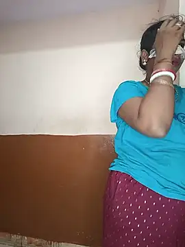 juhi06 online show from May 13, 5:30 pm