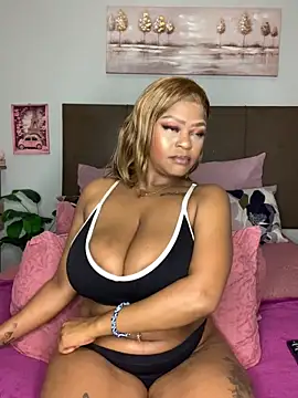 Boobylicious BB online show from December 13, 11:10 pm