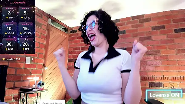 paulinabarnett- online show from November 3, 2:37 am