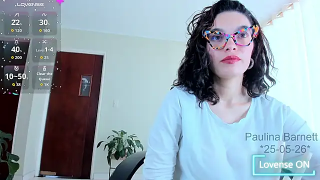 paulinabarnett- online show from May 25, 4:06 pm