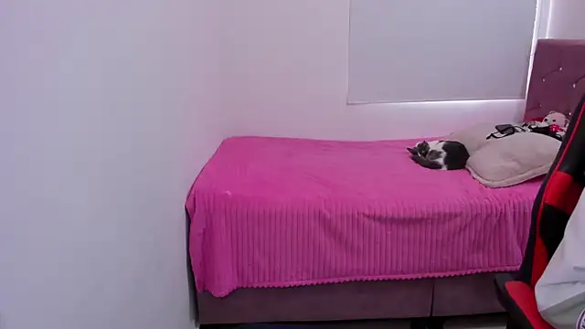 hotbbc wife online show from January 8, 6:01 pm