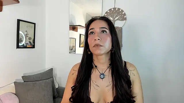 electra hunt online show from May 26, 1:27 am