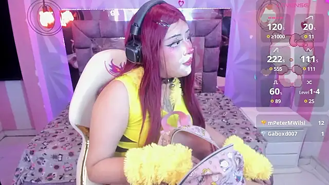 Snapshot of toky_doll chatting on December 2, 7:10 am toky doll online show from December 2, 7:10 am