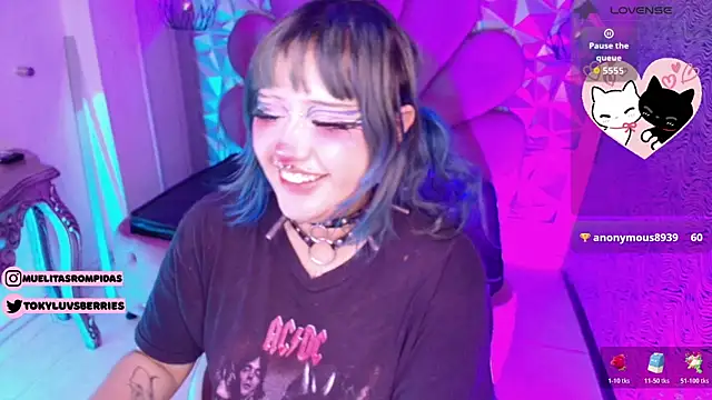 toky doll online show from December 18, 5:12 am