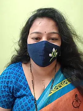 neelu-hoty online show from May 4, 11:25 am