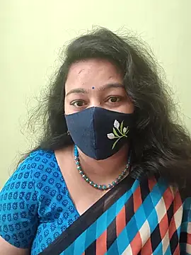 neelu-hoty online show from May 17, 11:09 am
