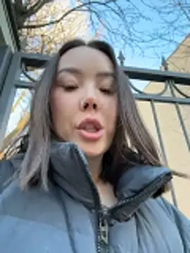 Asian Asami online show from March 21, 2:44 pm