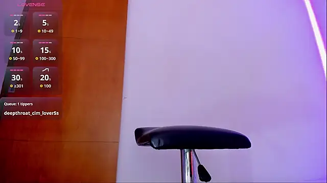 katy giil online show from November 4, 7:19 pm