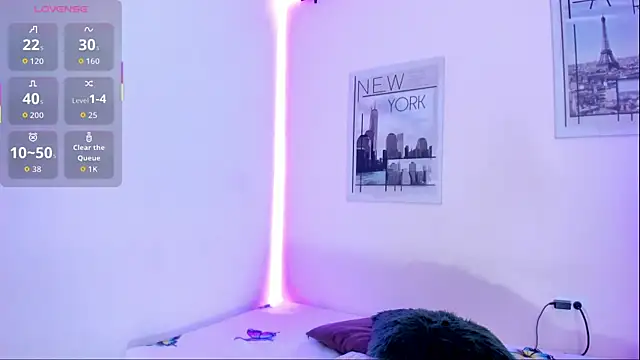 katy giil online show from October 7, 7:07 pm