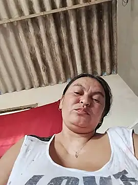 Horny-Mommy-Dirty online show from May 26, 1:21 pm