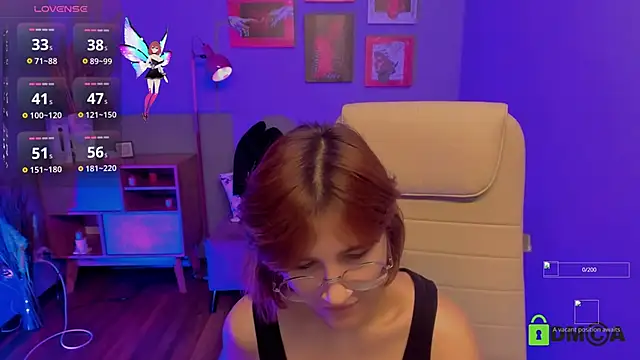 Moon13152 online show from November 6, 9:21 pm