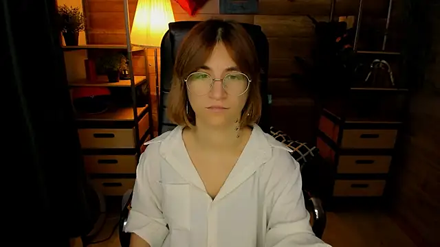 Moon13152 online show from October 27, 8:58 pm