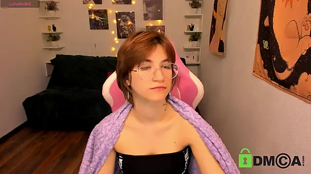 Moon13152 online show from November 19, 9:26 pm