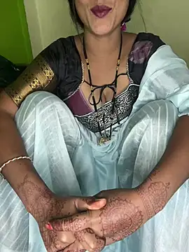 PUNAM BABY1 online show from April 4, 6:07 pm