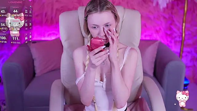 EviStar online show from April 4, 7:18 am