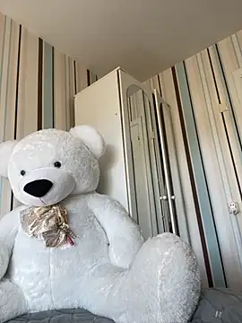 Liya my online show from November 3, 10:30 am