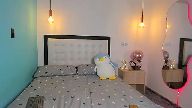 kendal scott1 online show from October 9, 1:21 am